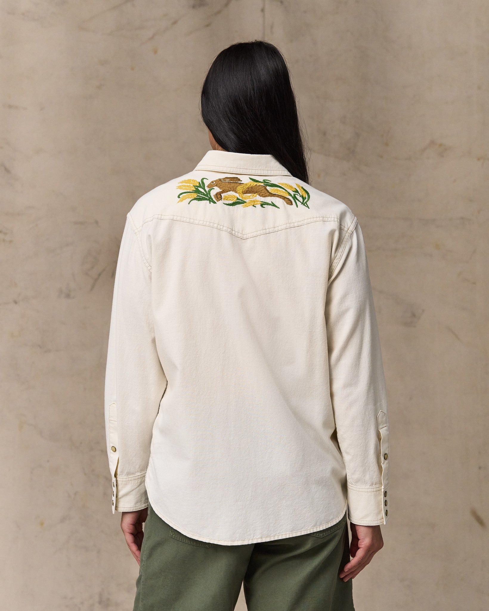 Alternative view of Women's Embroidered Western Shirt - Natural Seed