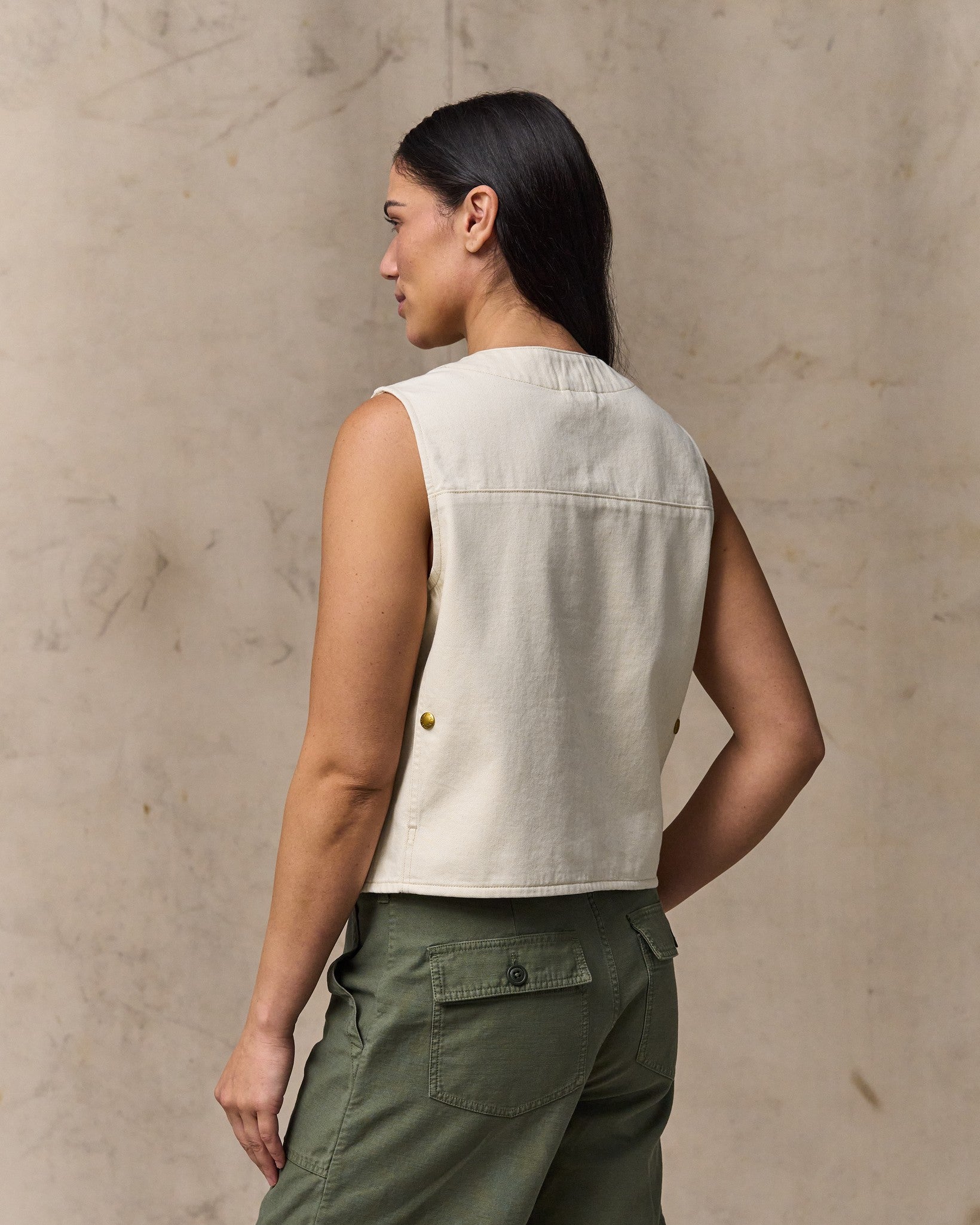 Alternative view of Women's Archive Cruiser Vest - Natural Seed